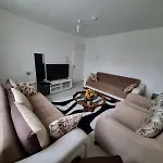 Apartment Happy House 2