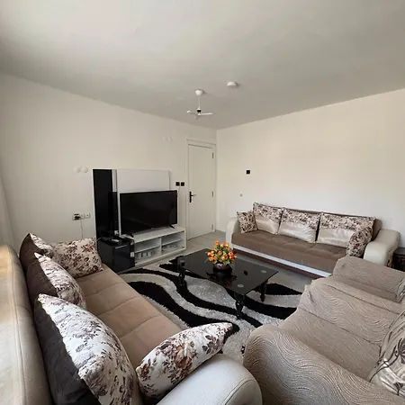 Happy House 2