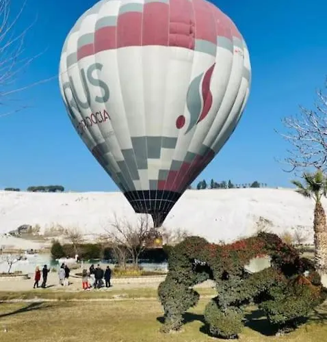 דירה Happy House 2 *